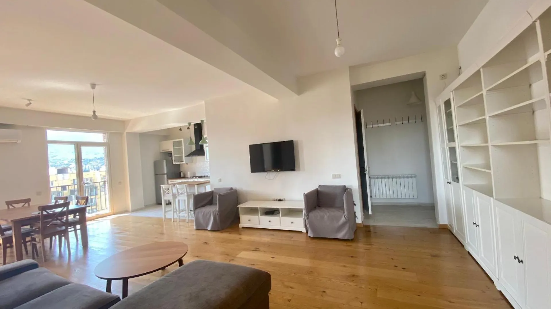 Bright 2Br With Views & Parking Apartman Tbiliszi